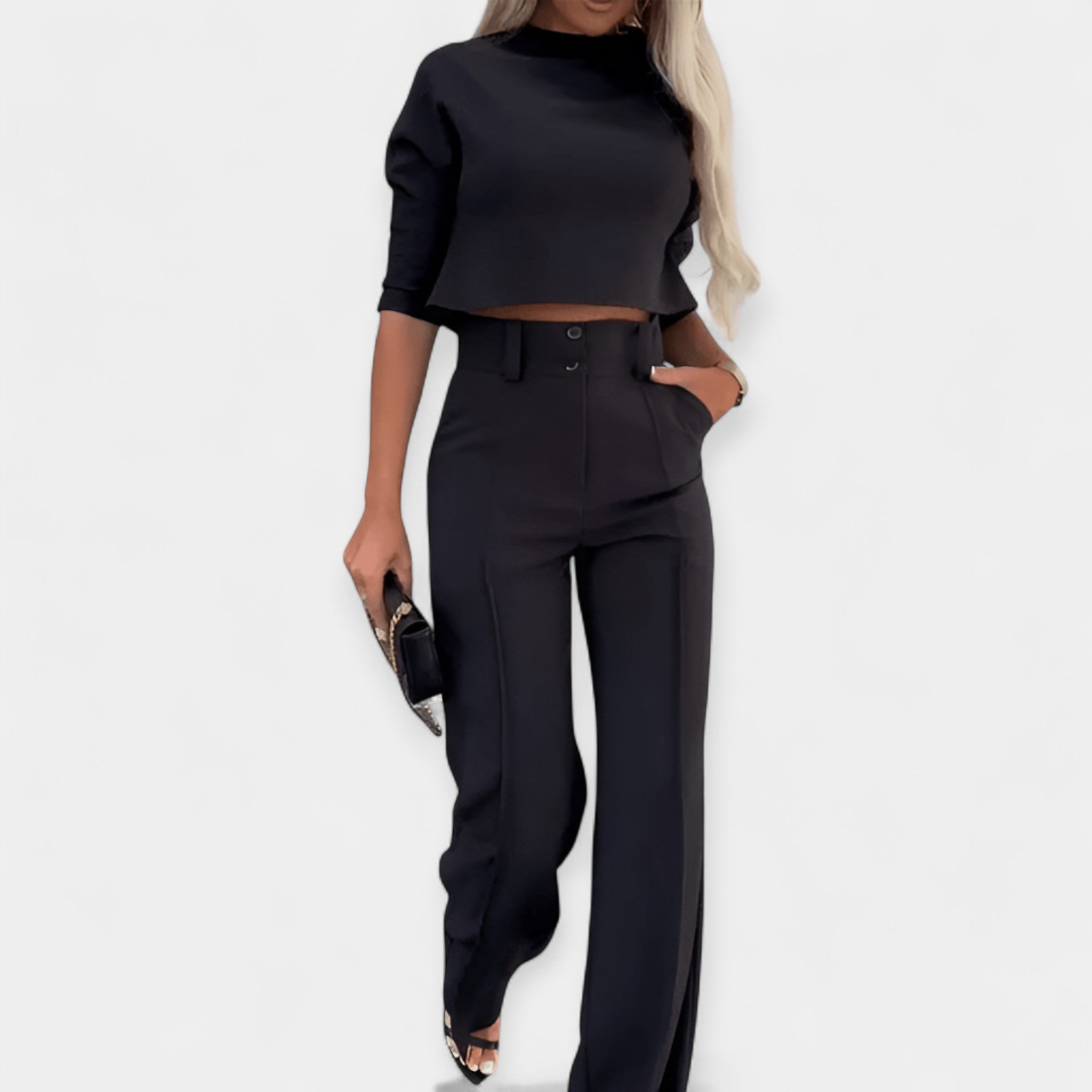 Kombinacija: Crop Top ir Kelnės