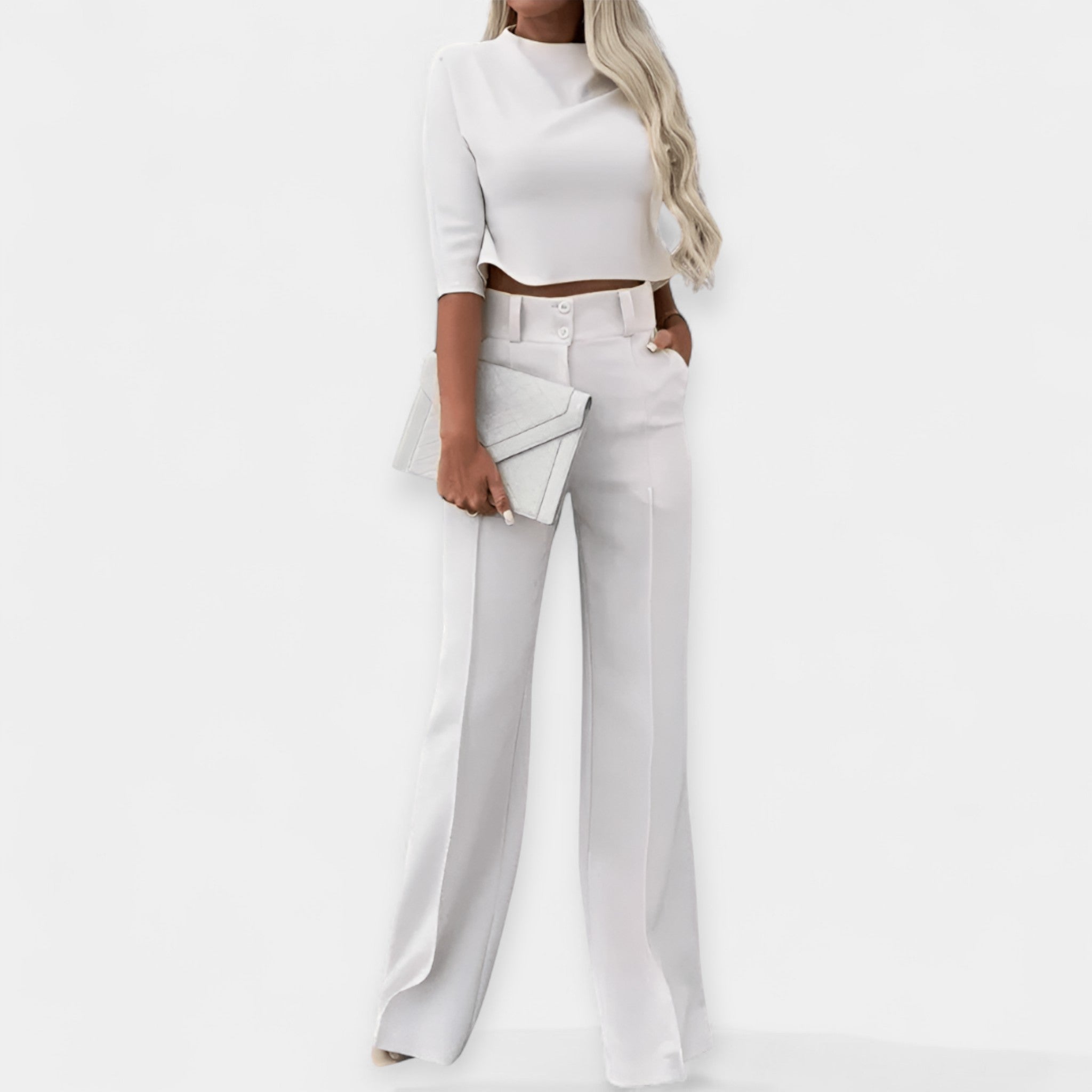 Kombinacija: Crop Top ir Kelnės