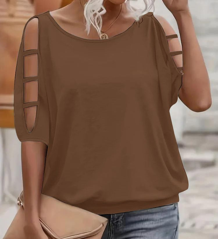 Adel – Elegantiška palaidinė atvirais pečiais ir „cut-out“ detalėmis